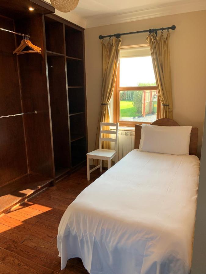 Wild Atlantic Breeze Guesthouse Doolin Exterior foto